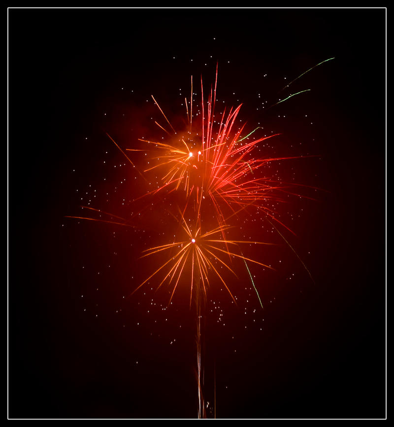 Firework_II_by_lokkydesigns.jpg