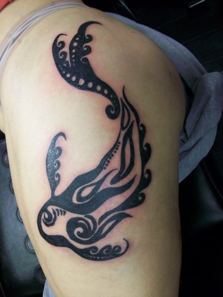 Shoulder Tribal Koi fish Tattoo. Posted by best design 0 comments